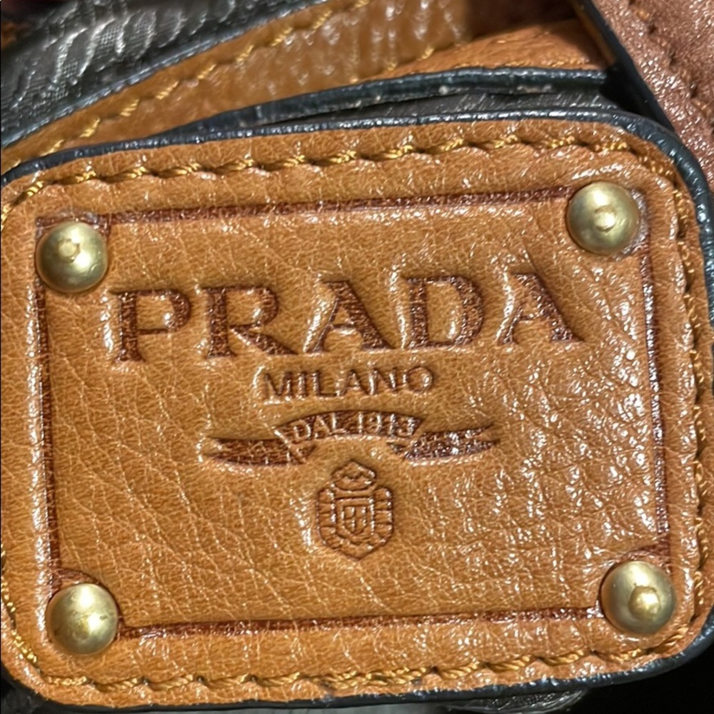 Authentic Large Prada bag. - Picture 6 of 8